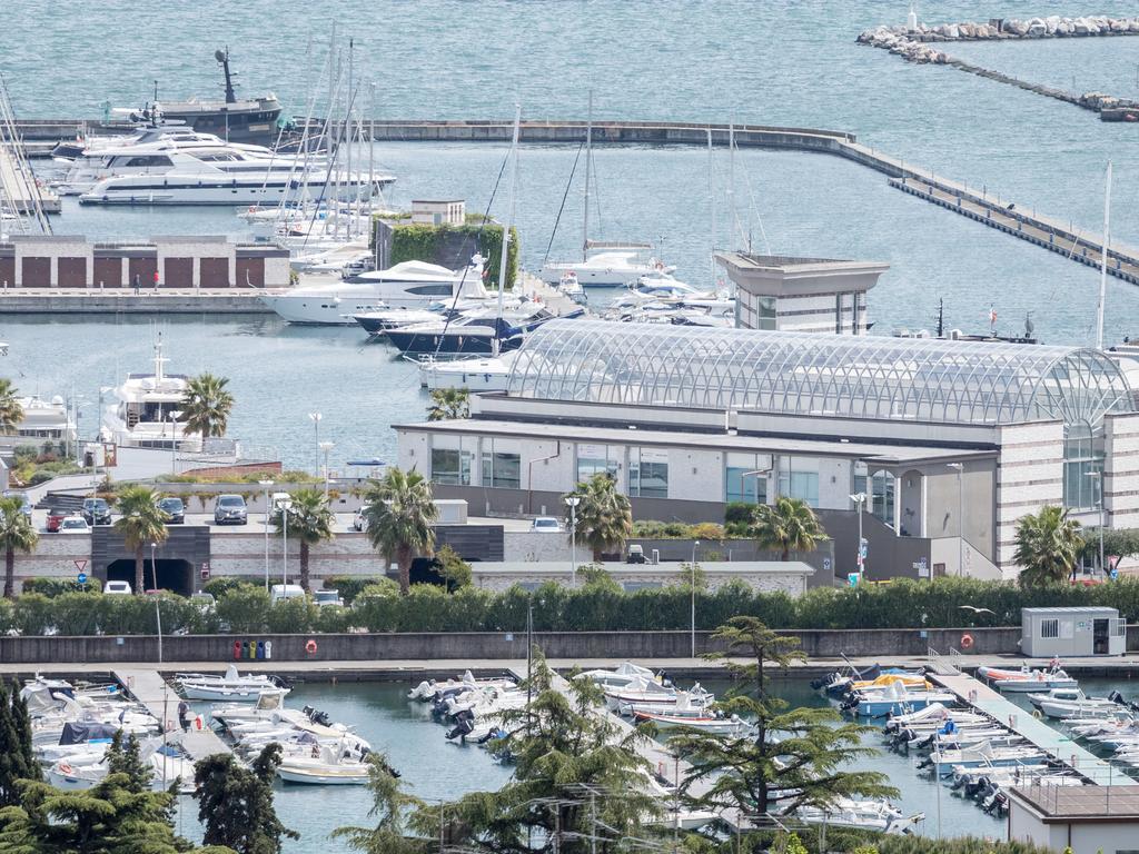 Guesthouse Il Grattacielo Sul Golfo La Spezia Exterior foto